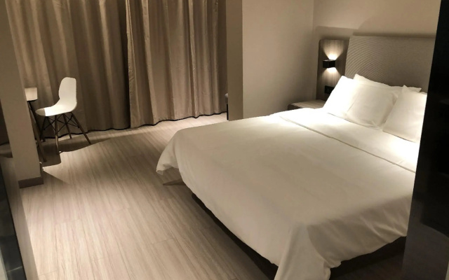 Hanting Hotel Anyang Text Museum