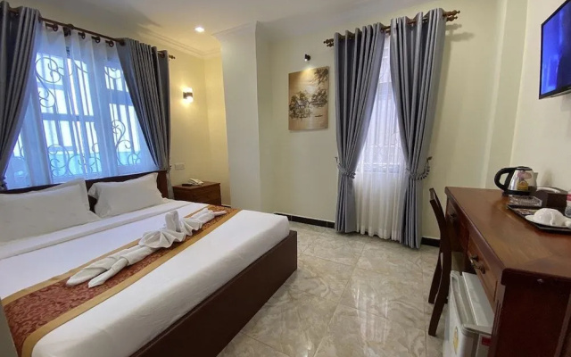 ICON Hotel