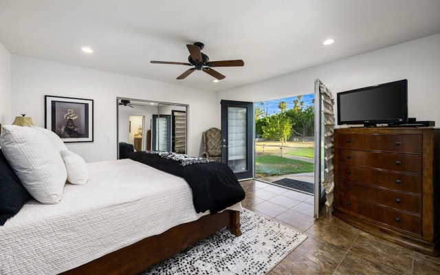 Relaxing Retreat in South Palm Desert