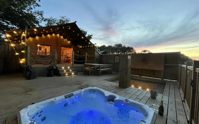 Robin Hood Safari Tent