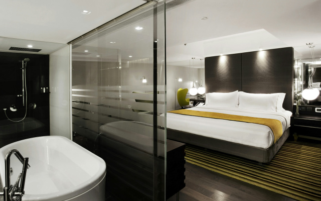 The Mira Hong Kong Hotel