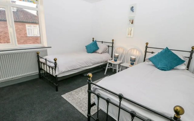 Sandgate Cottage