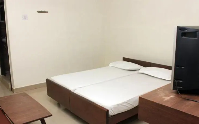 Aakaash Hotel