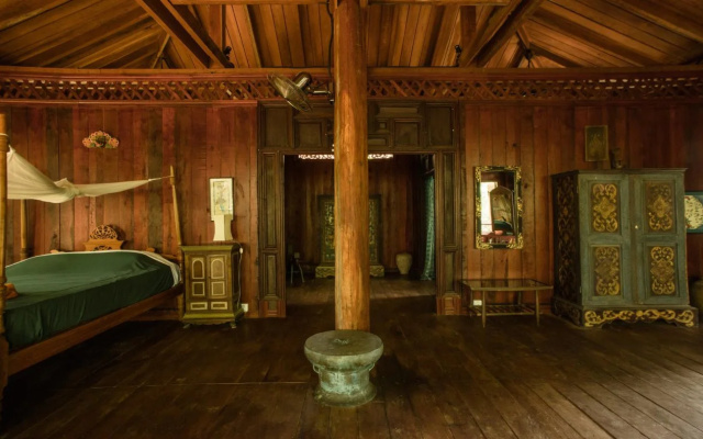 Rajabori Villas
