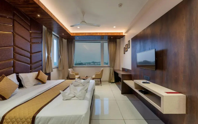 Golden Leaf Resort