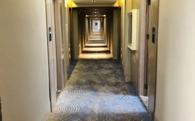 Manyi Hotel (Haikou Friendship Sunshine City Shangbang Baihui City Branch)