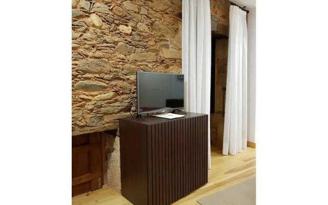 Casa de Baixo - Petit Hotel