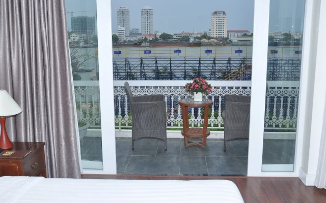 The Han Hotel