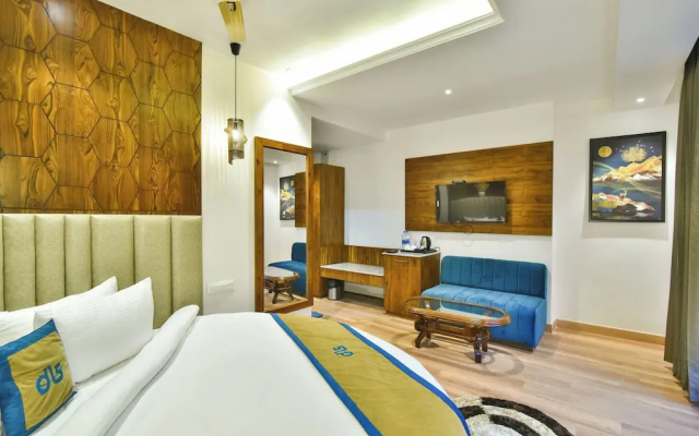Ark Holiday Inn By DLS Hotels