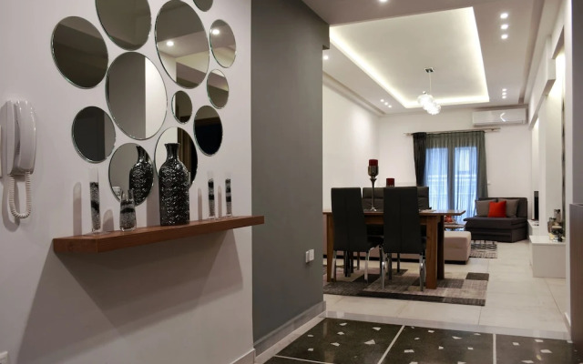Narcissus Luxury Apt Must