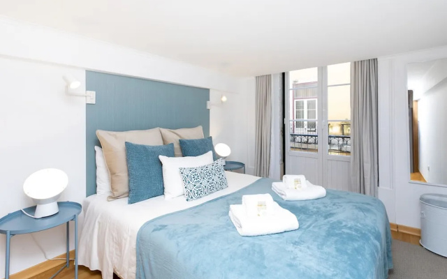 LxWay Apartments Correeiros