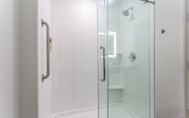 Holiday Inn Express & Suites Kearney by IHG