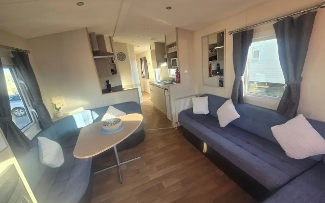 Robinhood 3 Bed Standard Caravan