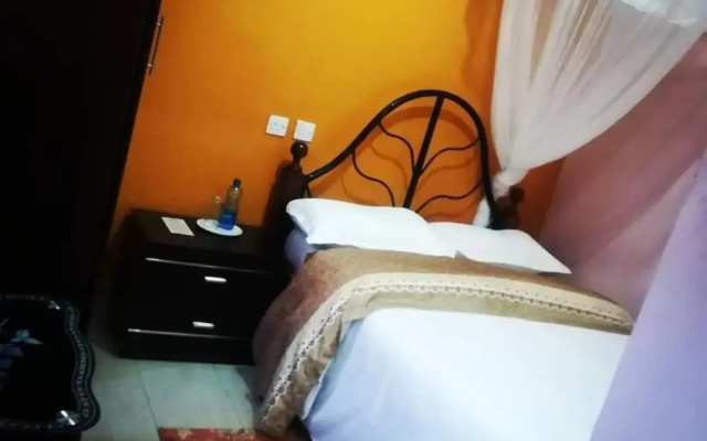 Hunters Lodge Hotel