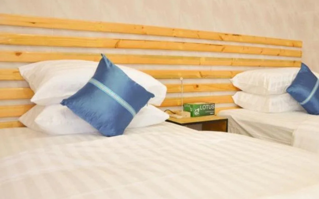 Guraidhoo Inn
