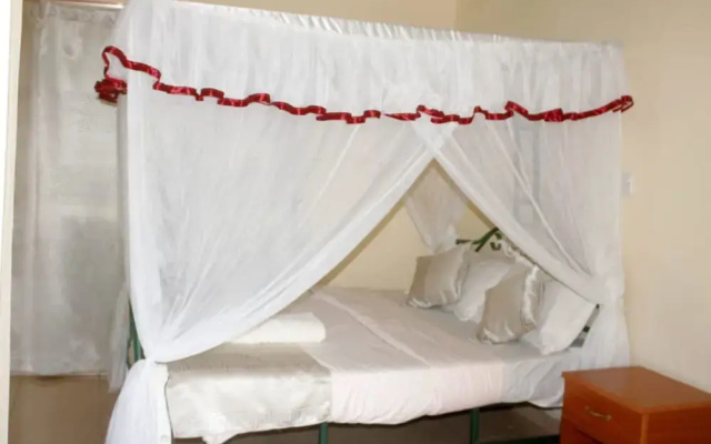 Lapset Hotel