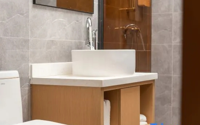 Atour Hotel Apartment (Shunde Shunlian Plaza Jinlong Metro Station)