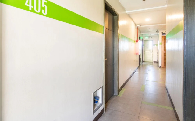 Regal Residences by Oyo Rooms