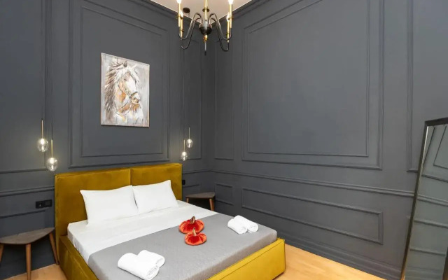 Stylish 3BR House with balcony