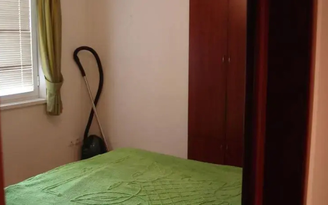Apartment on Aram Street