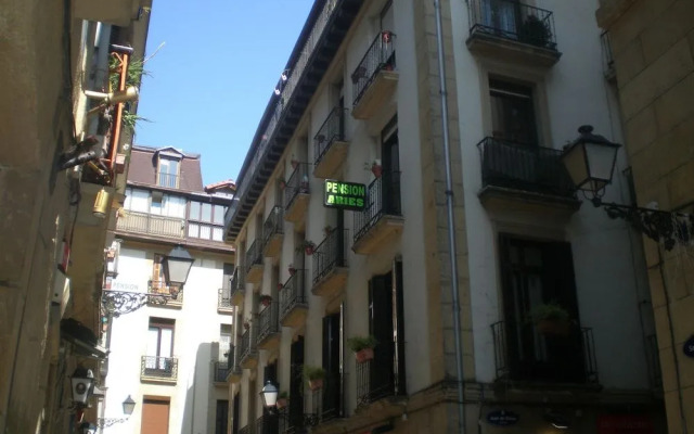 Pension Aries