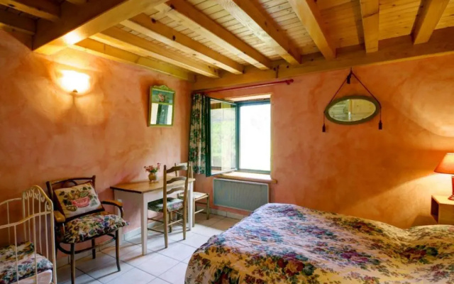 Gîte Marols, 4 pièces, 6 personnes - FR-1-496-1