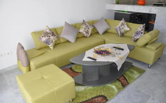 Neue Wohnung, ruhig, 150 m vom Strand, free Wi-Fi