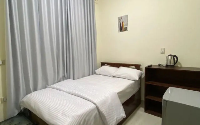 Sneferu Hotel
