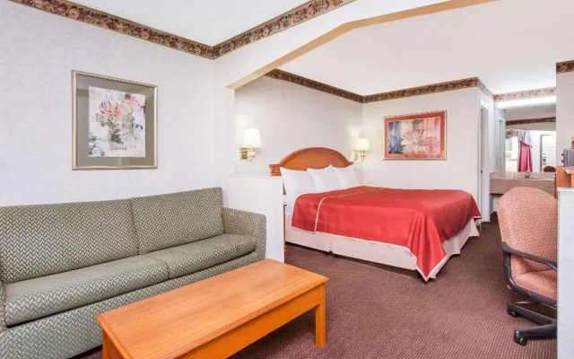 Travelodge By Wyndham Chattanooga Hamilton Place