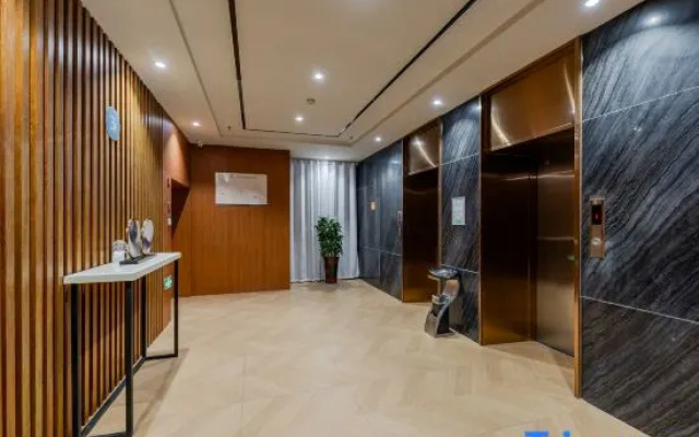 Yitel Trend (Nanjing Liuzhou North Road Hongyang Plaza)