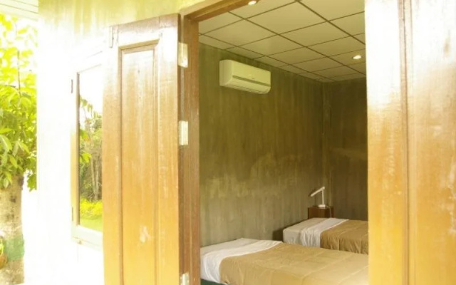 Moragot Resort(มรกต รีสอร์ท)