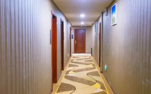 Korla Tianyun Business Hotel