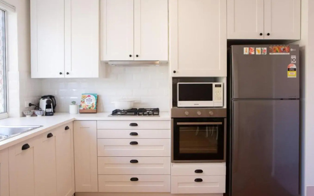 SunnyRidge Villa A Cosy Stylish 5 mins to Freo