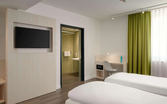 Super 8 by Wyndham Mainz Zollhafen