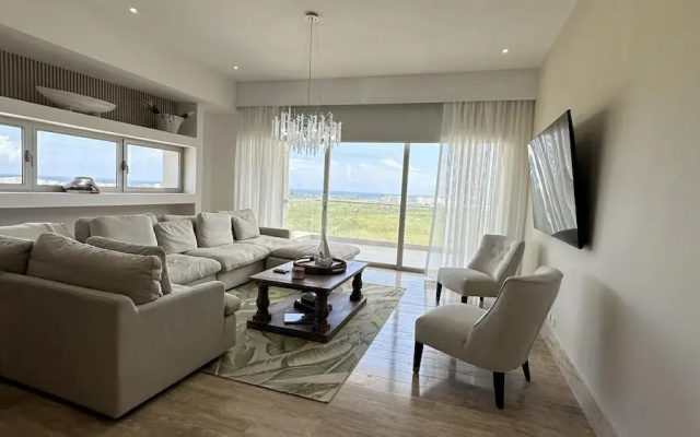 Luxurious Retreat in Exclusive Tower in Cap Cana