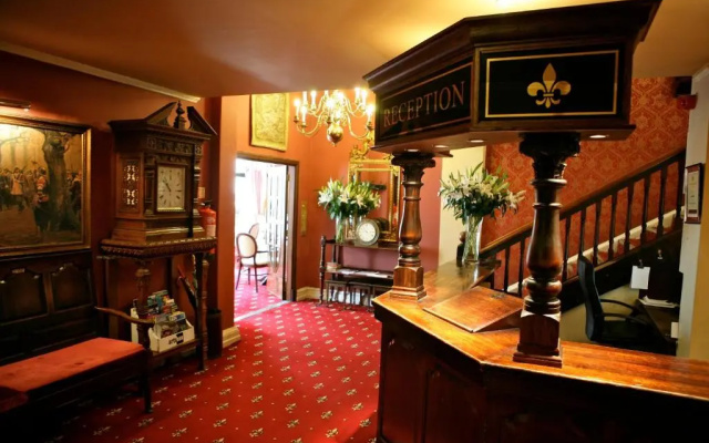 The Saracens Head Hotel