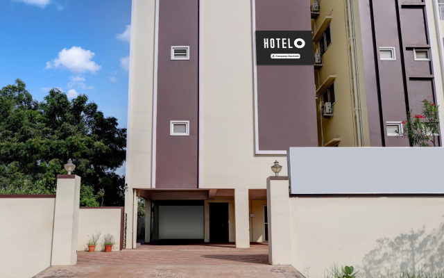 Super OYO Hotel O Ramaraopet Near Kakinada Beach