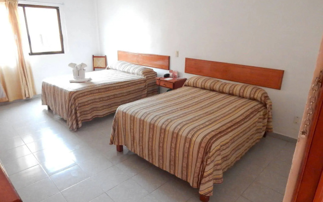 Hotel Arcos del Parque