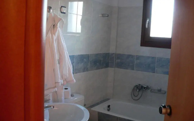 Kyma  Hotel