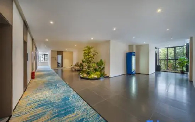 Wenxingge Hotel