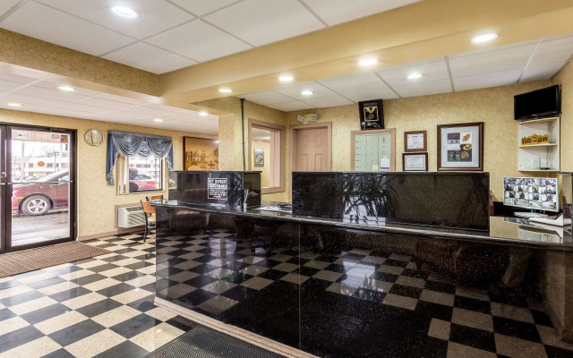 Econo Lodge Morgantown