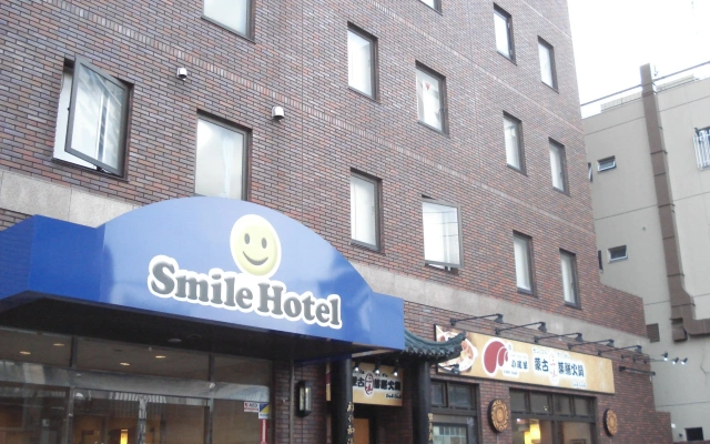 hotelImage