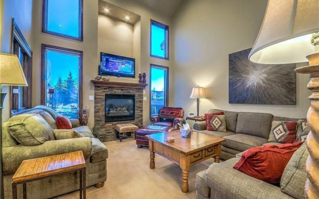 Bear Cub Chalet