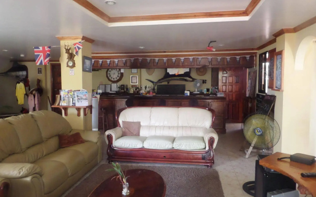 Sailfish Bay Surf & Big Game Fishing Lodge
