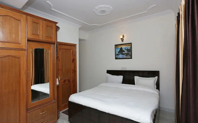 OYO 9103 Home 4BHK Pinewood Valley