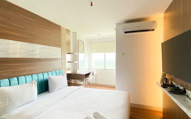 Homey And Comfortable Studio At Enviro Apartment