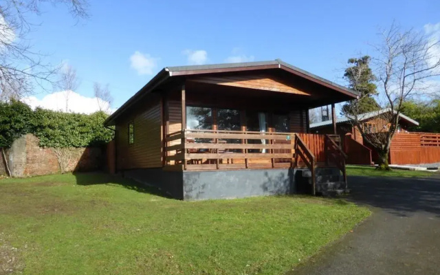Primrose Lodge 7 with Hot Tub (H 2014) 57555