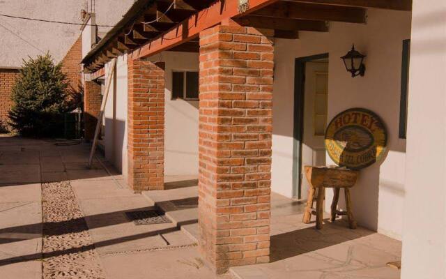 Hotel Posada del Cobre вид на фасад
