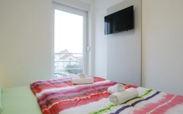 Apartments Tomana