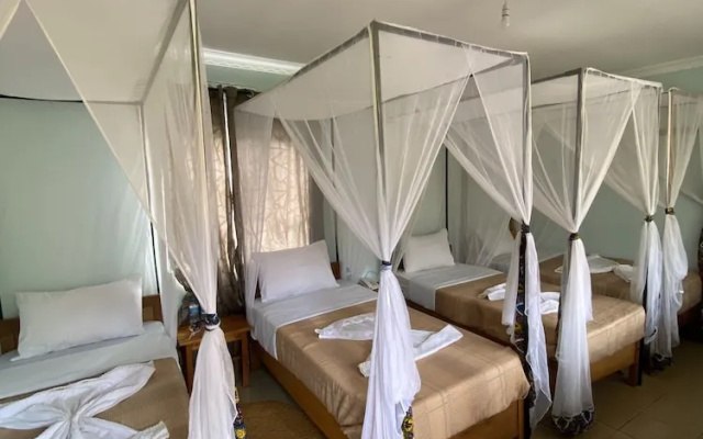 Patamu Restaurant & Lodge